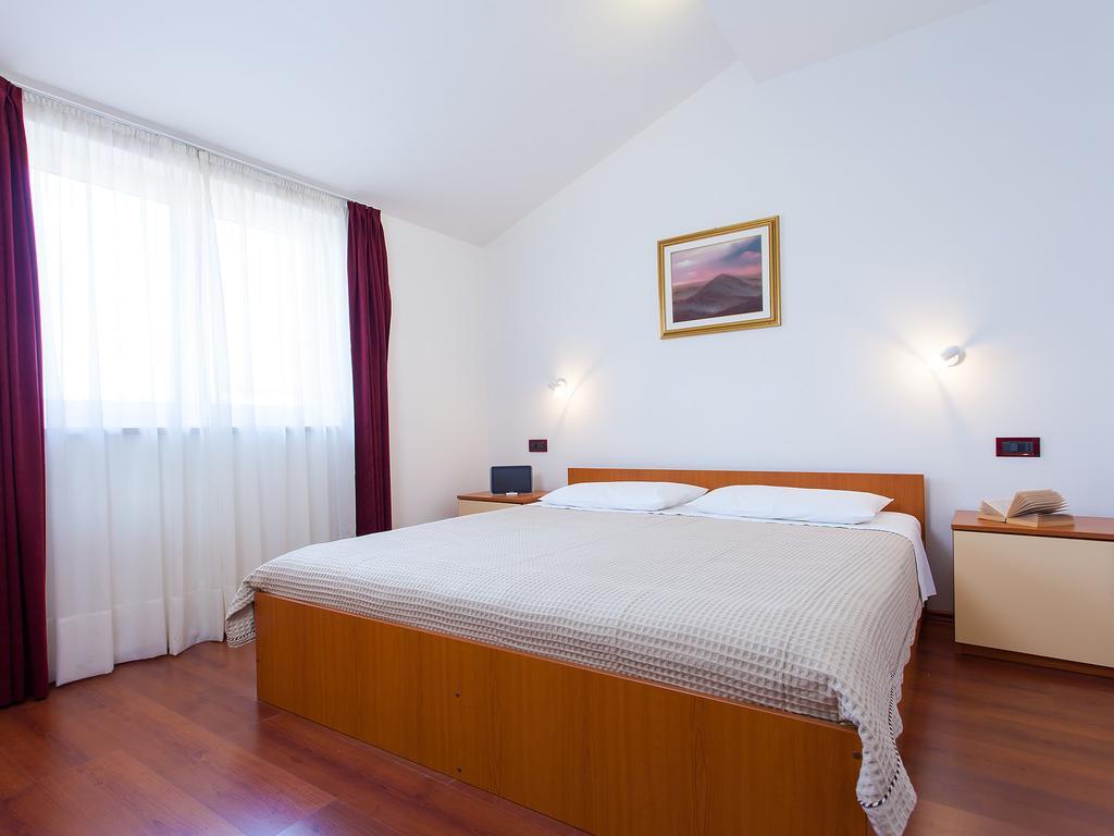 Apartments Villa Brioni II Fažana Eksteriør bilde